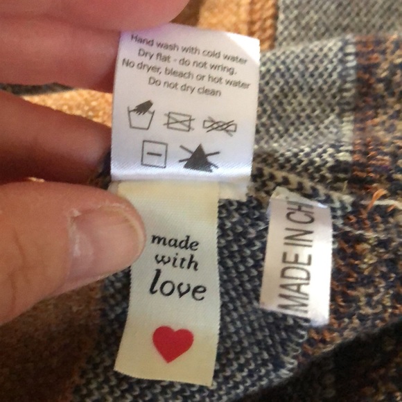 Cozy Boho Shawl - Picture 7 of 7